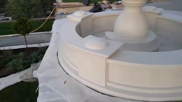 Покраска фонтана краской First New Material, 