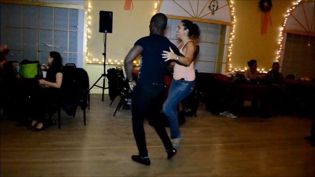 Steve Martin & Margarita Ana Social Dance at Mr. Mambo's Salsa Social смотреть онлайн