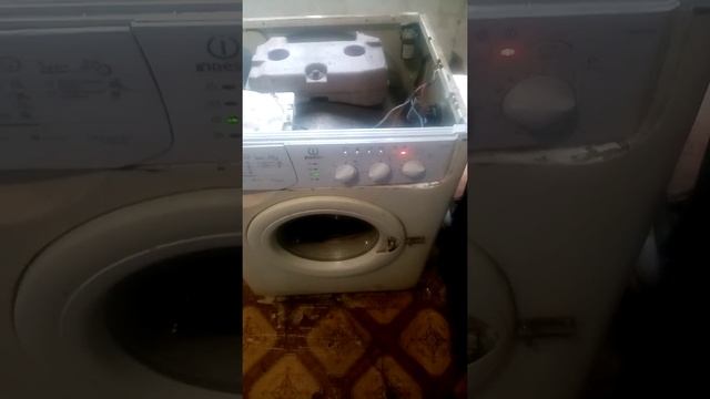 ремонт стиралки не входит на максимальное обороти смотреть онлайн