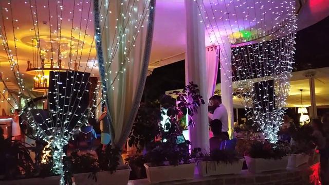 Алушта игра на скрипке! 3 смотреть онлайн