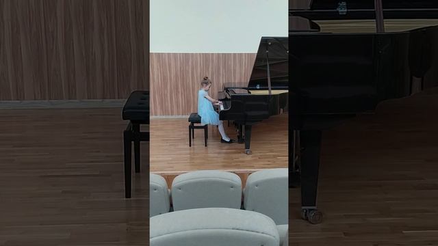 Устинова Александра 11 лет Ю. Лазарева "Полька" февраль 2021 г.(1) смотреть онлайн