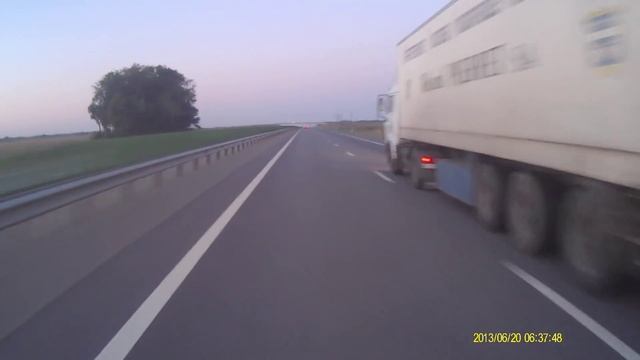 suzuki rf 400 rv (он едет 190+и есть куда еще) смотреть онлайн