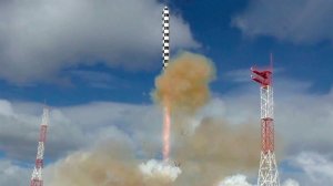 Бросковые испытания новейшей межконтинентальной баллистической ракеты прошли успешно