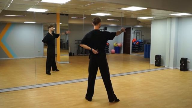 Танцуют все: Румба для новичков любого возраста (Первый урок) смотреть онлайн