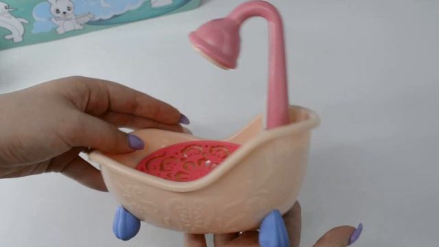 Игровой набор с ванной для раскрашивания Рисуй и купай Щенята смотреть онлайн