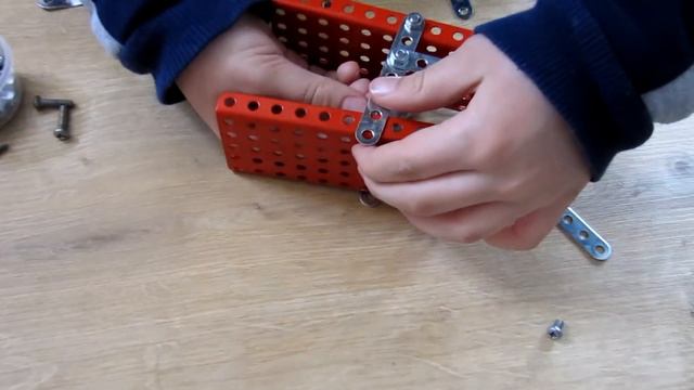 Стикботы. Нужна кровать! Ругаемся, кто где спит?! смотреть онлайн