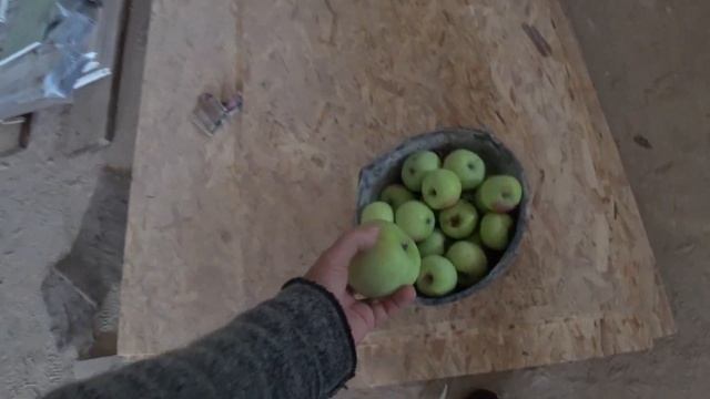 На усадьбе Ребрикова. смотреть онлайн