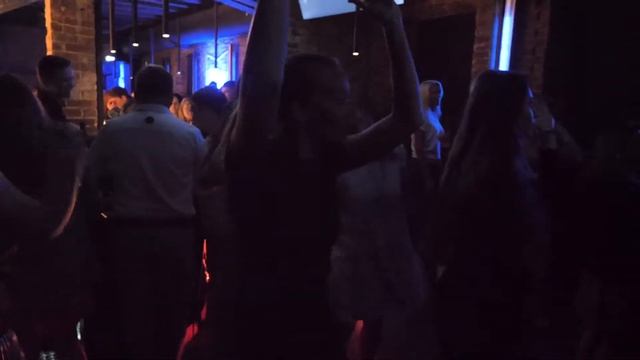 Оформление Name Club плазменными панелями смотреть онлайн