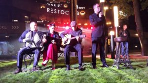 От героев былых времён песня военная. Не осталось порой имён