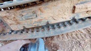 Замена катка мини-экскаватора.