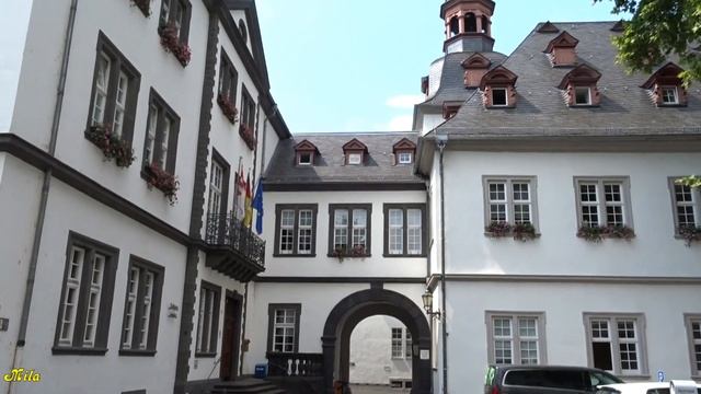 Кобленц ( Koblenz ) Германия. Плюющийся Мальчик- Шангель. Площадь иезуитов. смотреть онлайн