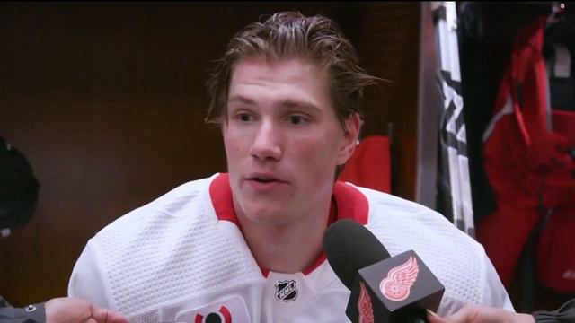 Elmer Soderblom excited but feeling 'pretty calm' about making initial Red Wings roster, смотреть онлайн