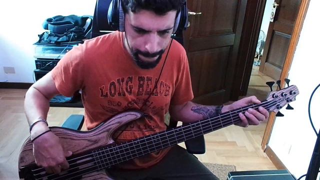 Hercules: Ti vada o no (I Won't Say I'm In Love) - bass play смотреть онлайн