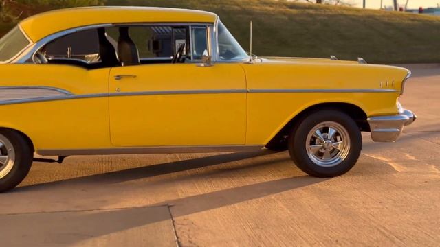 1957 Chevy Bel Air 427 For Sale at KC Classic Auto! смотреть онлайн