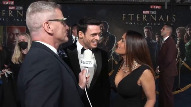 Richard Madden and Salma Hayek being adorable on the Eternals red carpet смотреть онлайн