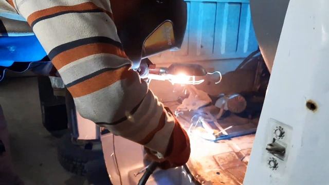 Мертвая газель на продажу ч 4 замена порогов