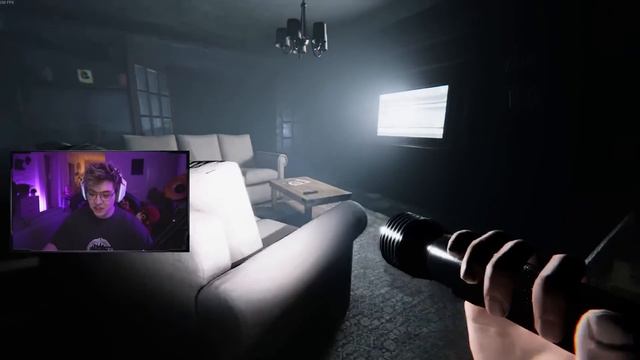 ШАРФ ИГРАЕТ В ХОРРОР 9 Childs Street | ШАРФ УБЕГАЕТ ОТ СТРЁМНОЙ КУКЛЫ