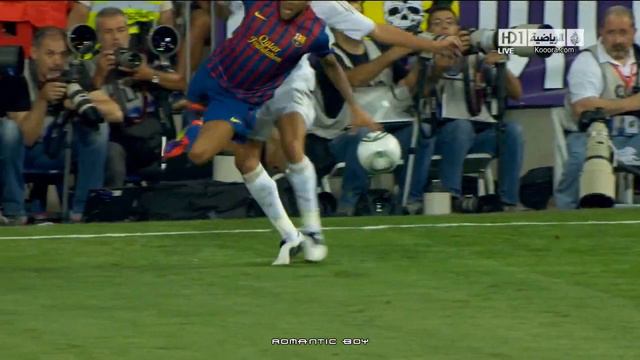 Violent intervention of the player Real Madrid Pepe on Daniel Alves Full HD смотреть онлайн