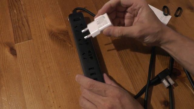 Сетевой фильтр Xiaomi Mi Power Strip 3 - экспресс обзор смотреть онлайн