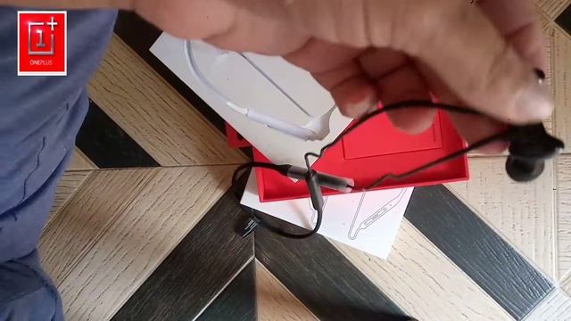 Unboxing oneplus bullets wireless Z headphones ?Bass Edition?-Bold Black??#oneplus смотреть онлайн