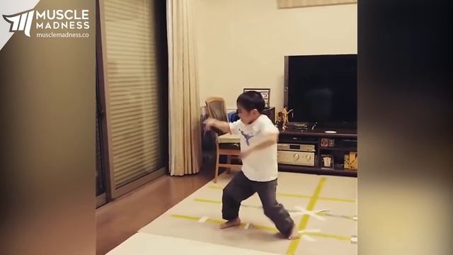 The strongest 6 year old boy in the world смотреть онлайн
