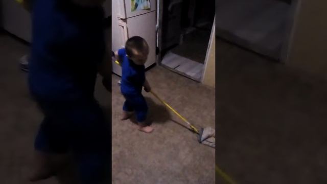 Вот как надо мыть пол смотреть онлайн