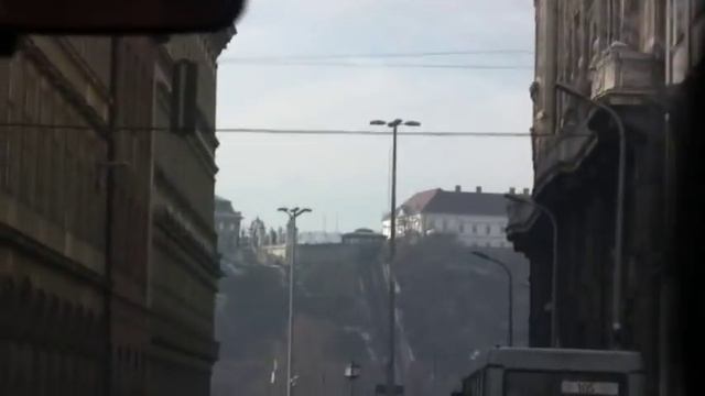 На берегу Дуная в Будапеште смотреть онлайн