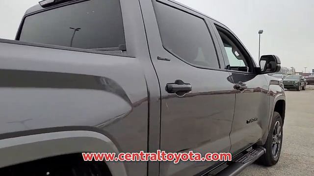 USED 2022 TOYOTA TUNDRA Limited CrewMax 5.5' Bed 3.5L at Central Toyota (USED) #T017267T смотреть онлайн