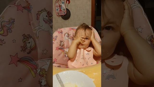 Ребёнок не ест манную кашу смотреть онлайн