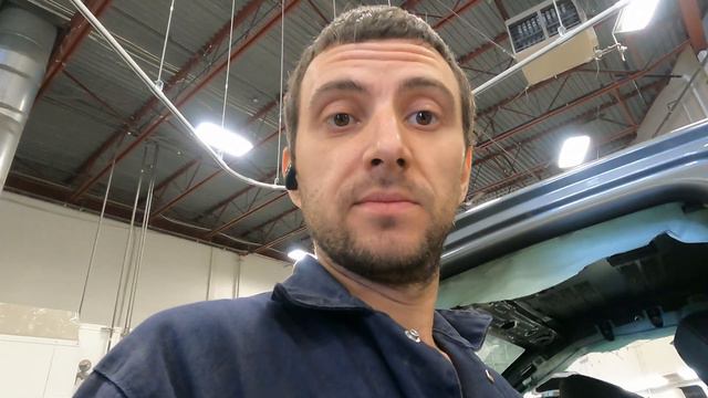 Жесткий Перекос кузова, не простая работа, и кадры с отдыха на природе. Langley BC. Harrison Lake смотреть онлайн