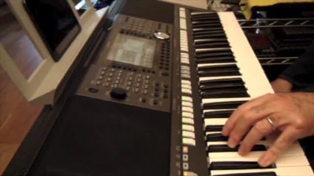 Yamaha PSR 970 EDM BODZIN STYLE 2 смотреть онлайн
