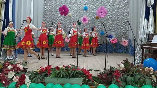"На соседней улице" смотреть онлайн