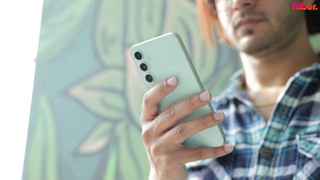 Samsung Galaxy S23 FE review: Does it deliver? 🤔 смотреть онлайн