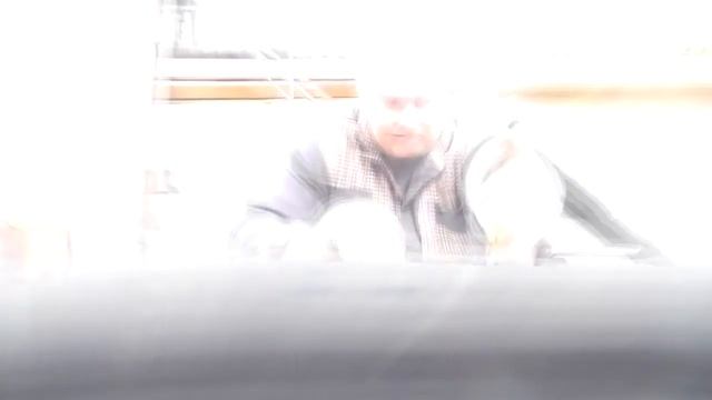 Как врезать люк в авто. Ставим люк в логан. смотреть онлайн