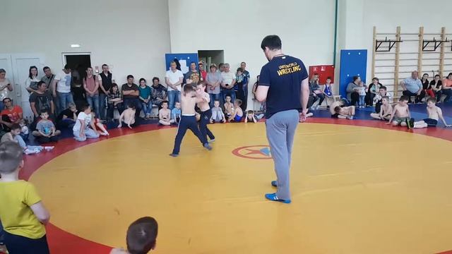 [15/19] Греко-римская борьба, соревнования, Пенза, 2017-05-27 смотреть онлайн