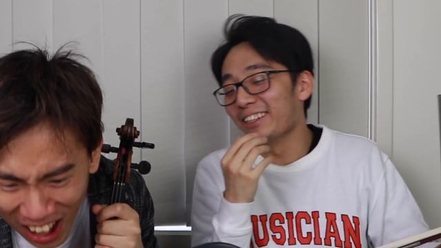 Classical Violinists React to Kendall Jenner Playing Violin (and Other Celebrities) смотреть онлайн