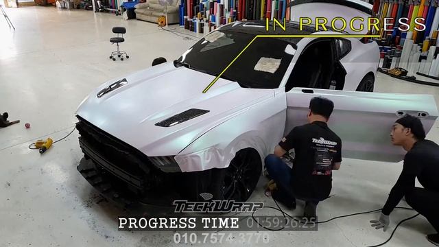 [Ford Mustang GT] Matte Aurora White (DCH02) смотреть онлайн