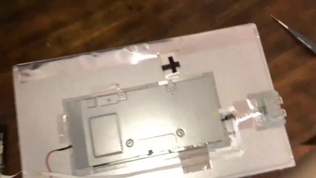 Repair a Dell Monitor U2312HM смотреть онлайн