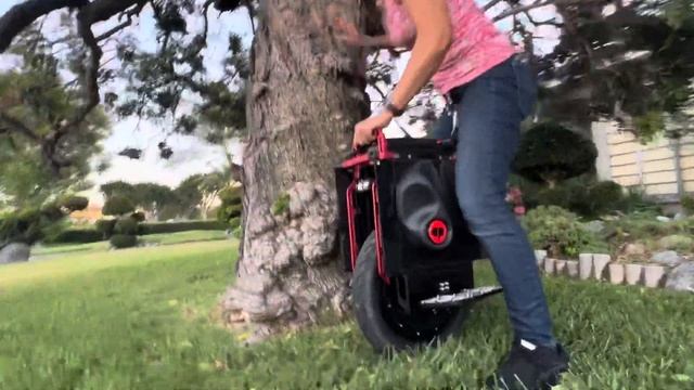 Almost Explaining Commander Mini Suspension