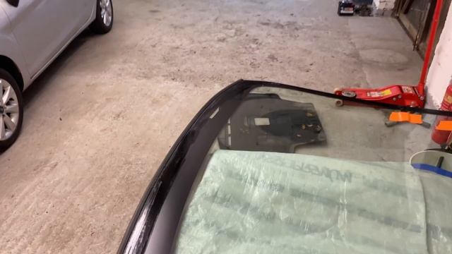 FORD FIESTA 2011 VANDALISED COPART SALVAGE PT 4 (WINDSCREEN FITTED ) смотреть онлайн