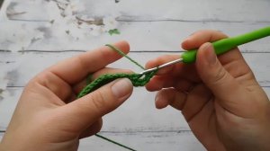 Брелок Тюльпан | Вяжем крючком подарок на 8 марта | Keychain Tulip Crochet gift for March 8