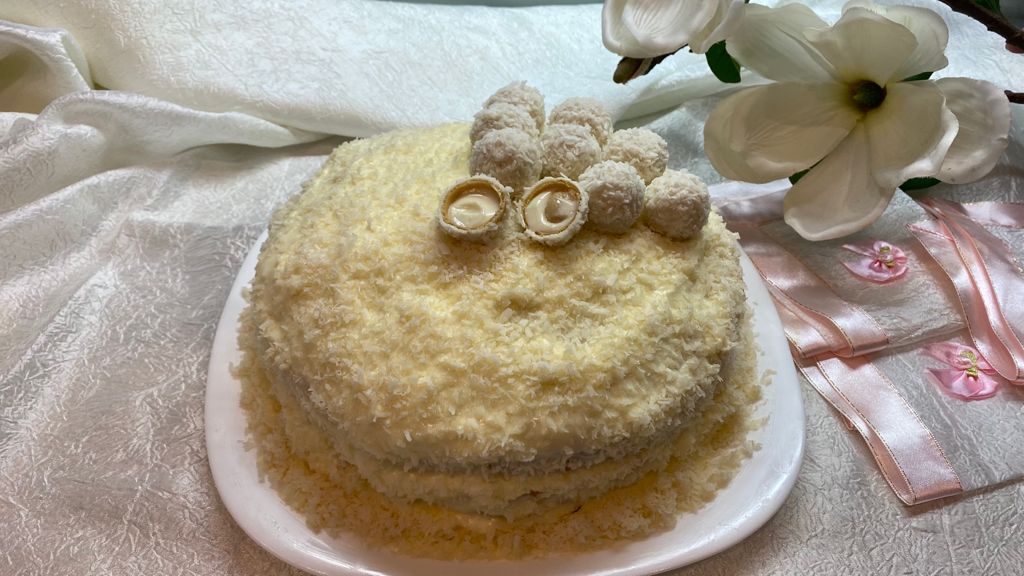 ТОРТ "РАФАЭЛЛО". КАКОЙ ЖЕ ОН ВКУСНЫЙ! смотреть онлайн