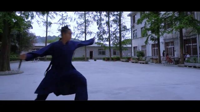 Басянь цзянь (八仙剑) или 