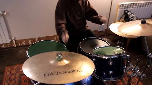 Green Day - Wake Me up When September Ends (drum cover) смотреть онлайн