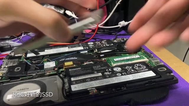 [電腦記錄] Thinkpad X240s 拆解 筆電 升級SSD смотреть онлайн