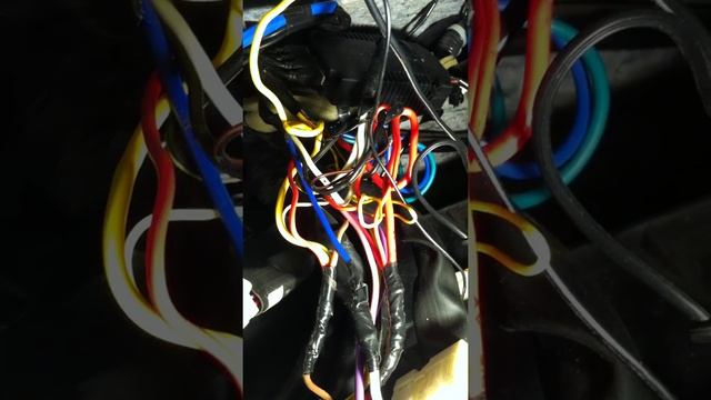 Установка автомобильной сигнализации "StarLine А63" на Nissan Serena C26 смотреть онлайн