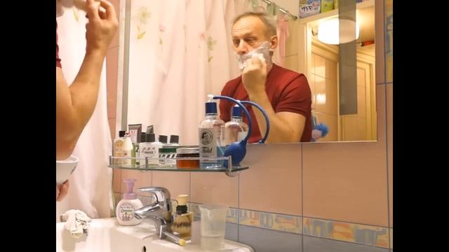 Как правильно бриться. Т образная бритва. Бритье классическим станком | Бритьё с HomeLike Shaving смотреть онлайн