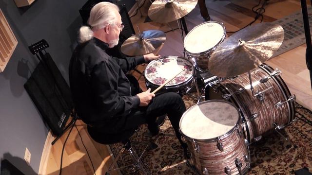 AMAZING Ludwig 20/12/14/4x14" Pink Oyster Downbeat Drum Set - Rare! смотреть онлайн