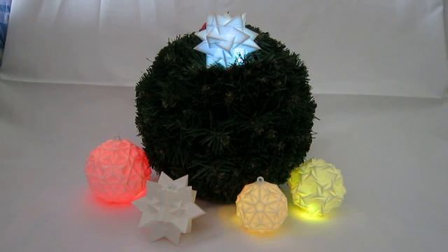 Новогодние светящиеся шарки смотреть онлайн