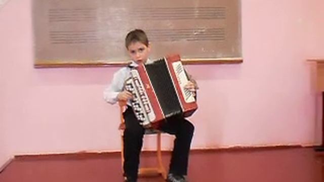 Старченко Иван /баян/ - Е.Лёвина. Парад. смотреть онлайн